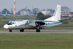 Antonov-An-26-10