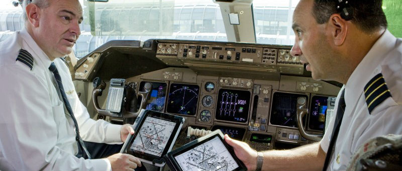 Сбой в айпадах стал причиной отмены рейсов American Airlines